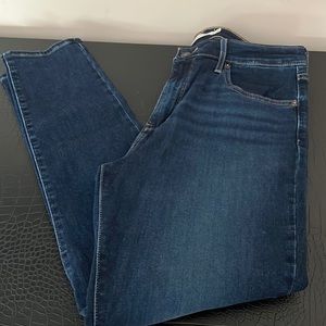 Womens Levi’s jeans